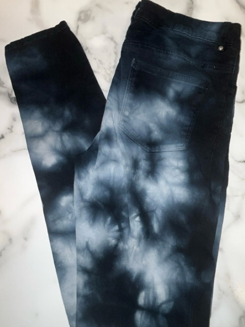 H&M Women's Skinny Jeans in Black Tie-Dye